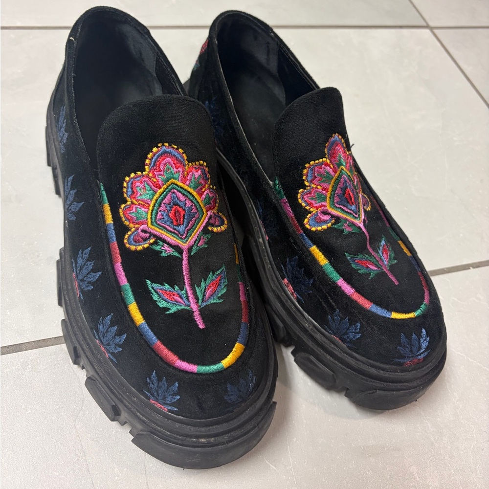 Womens Black Embroidered Vegan Lug Sole Slip On Loafer | FARM Rio Shoes